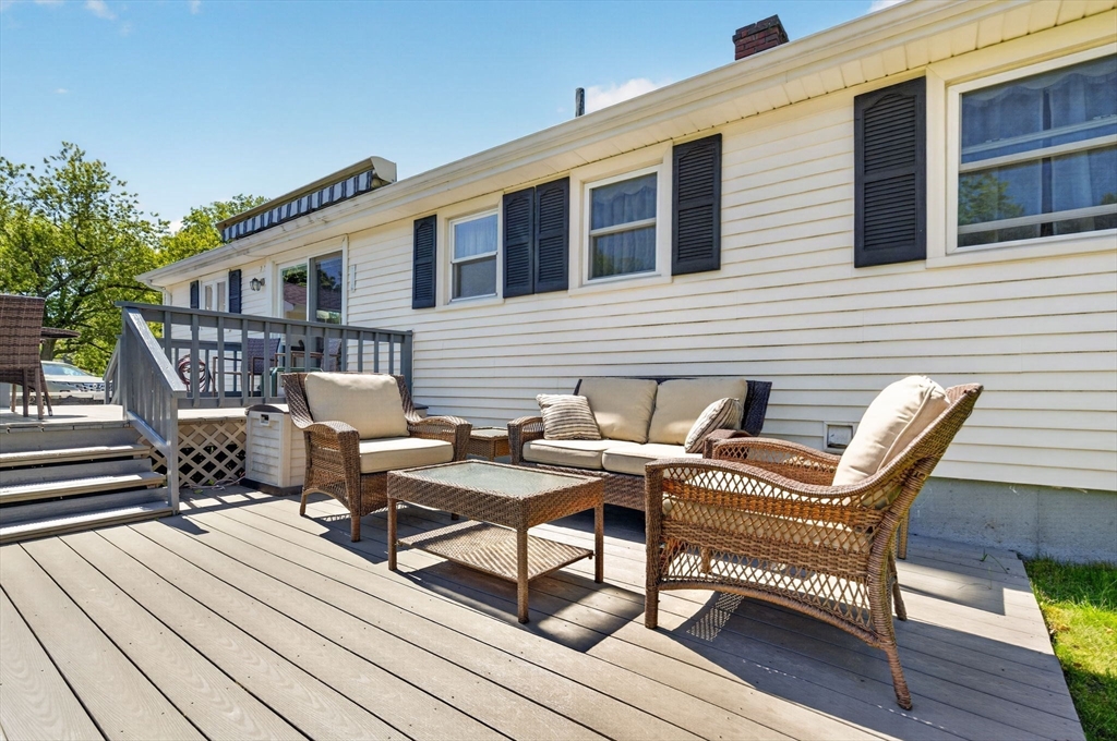131 Spring Street Fairhaven, MA 02719 - Photo 9 of 41