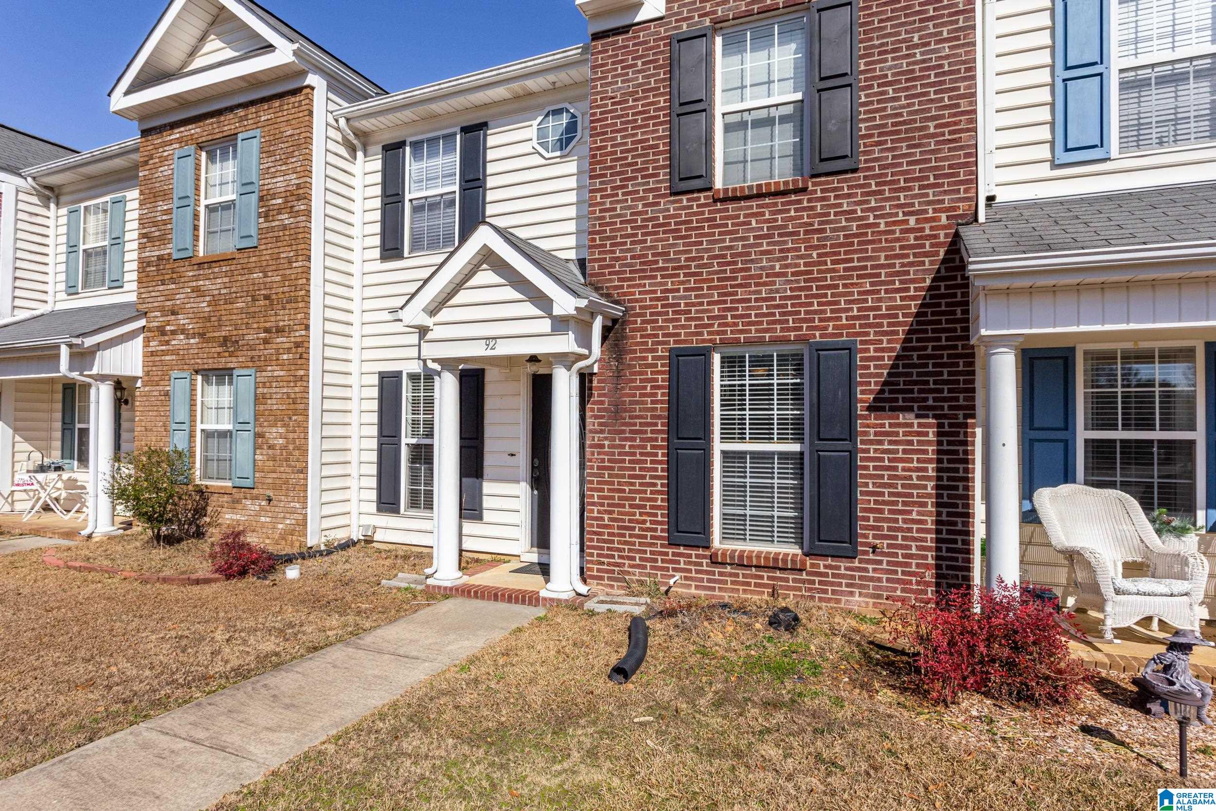 92 Edith Avenue Oxford, AL 36203 - Photo 4 of 32