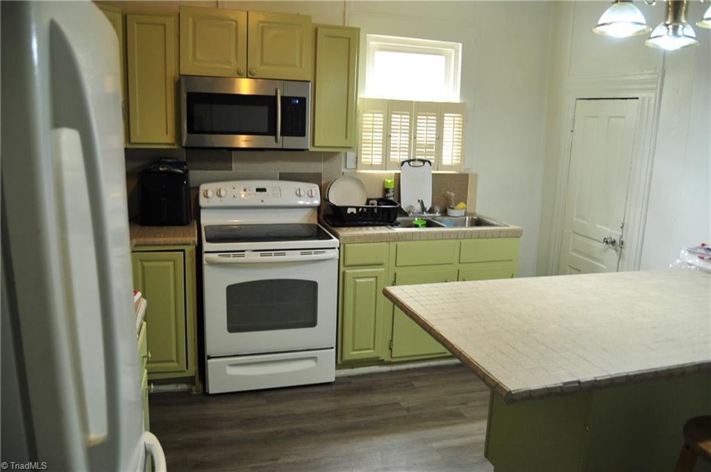 300 4th Street High Point, NC 27260 - Photo 4 of 22 Gallery Image 4
