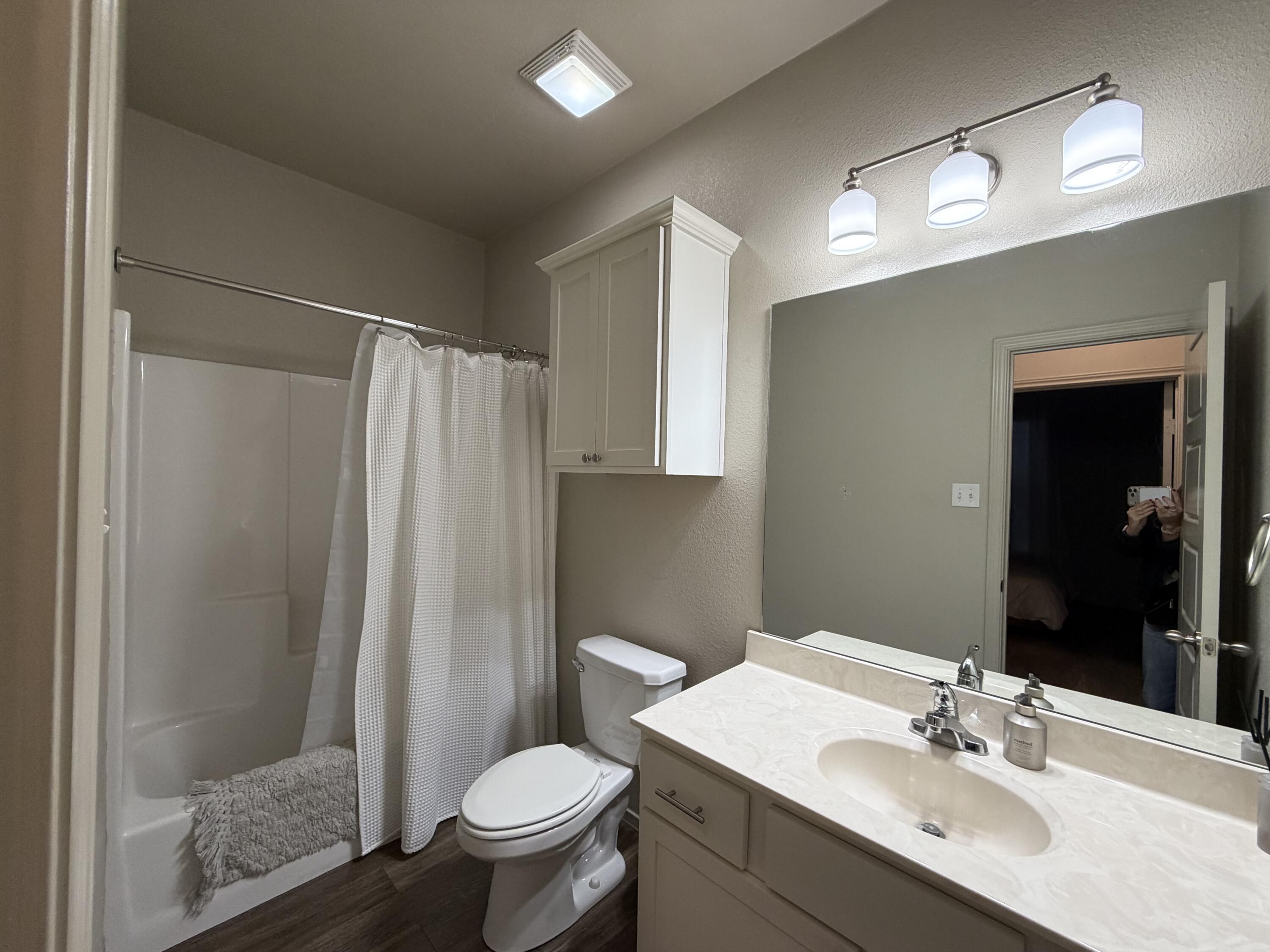 2111 10th Street Lubbock, TX 79401 - Photo 16 of 29 IMG_7162