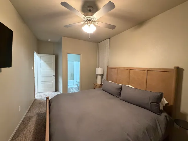 $2,200 | 2111 10th Street, Lubbock, TX 79401
