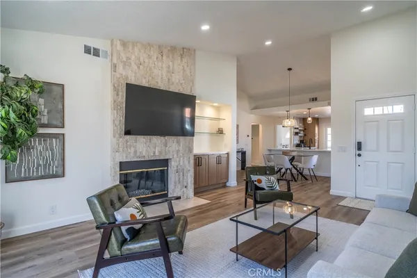 $479,000 | 304 Desert Falls Drive East, Palm Desert, CA 92211