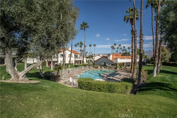 $479,000 | 304 Desert Falls Drive East, Palm Desert, CA 92211
