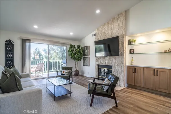 $479,000 | 304 Desert Falls Drive East, Palm Desert, CA 92211