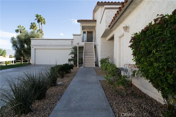 $479,000 | 304 Desert Falls Drive East, Palm Desert, CA 92211
