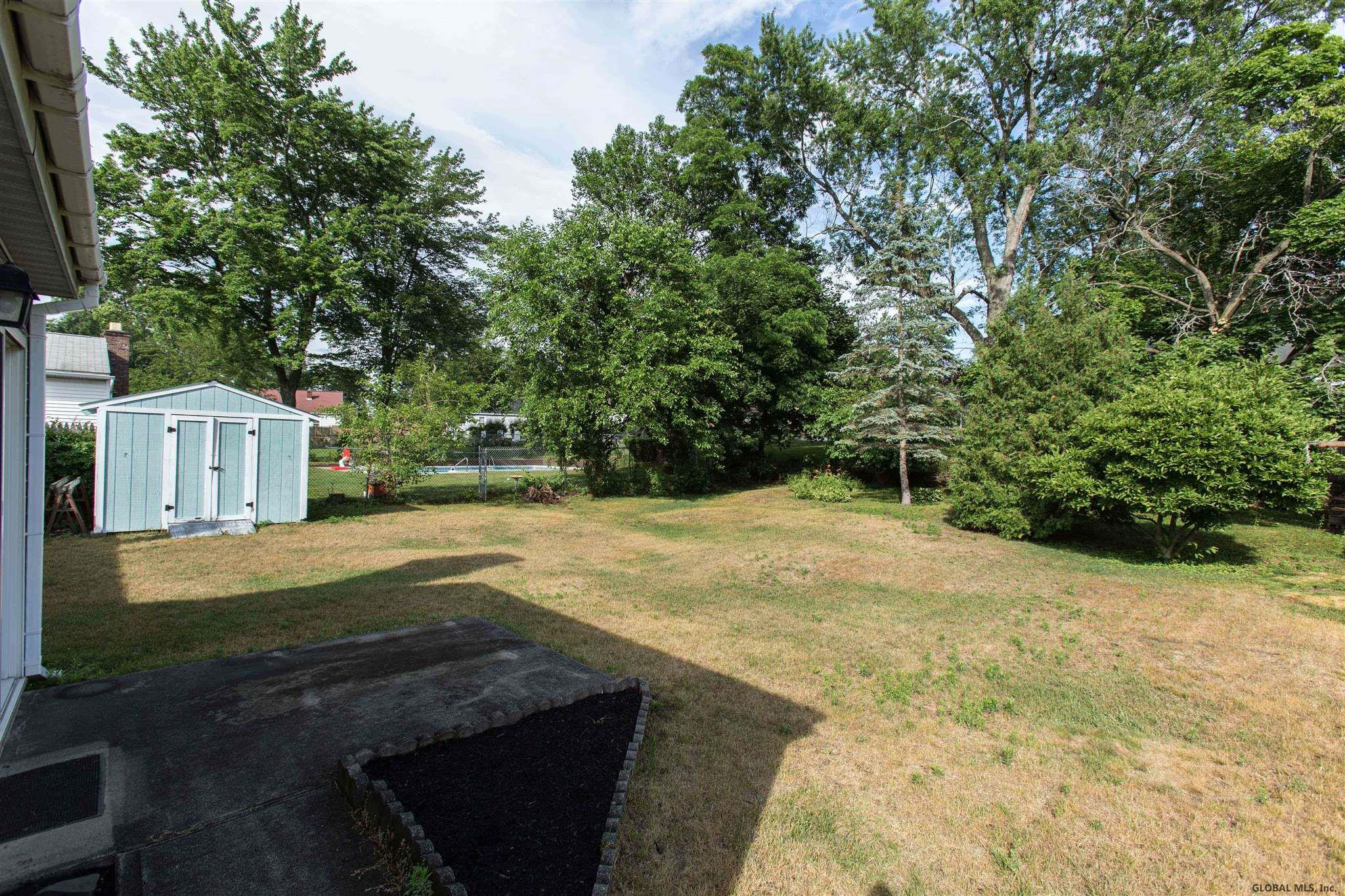 308 Nimitz Road Schenectady, NY 12304 - Photo 27 of 34 Photo 27