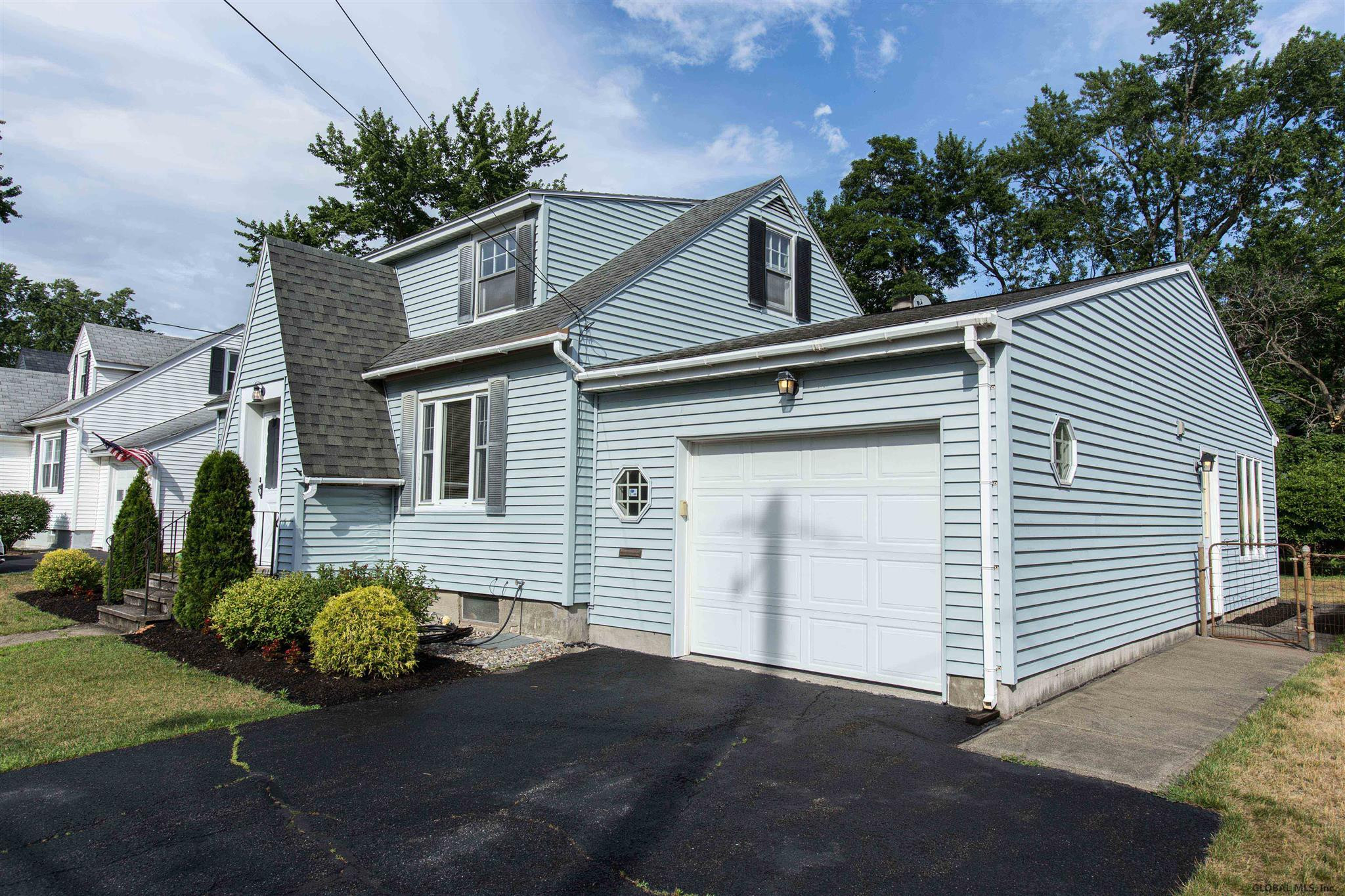 308 Nimitz Road Schenectady, NY 12304 - Photo 33 of 34 Photo 33