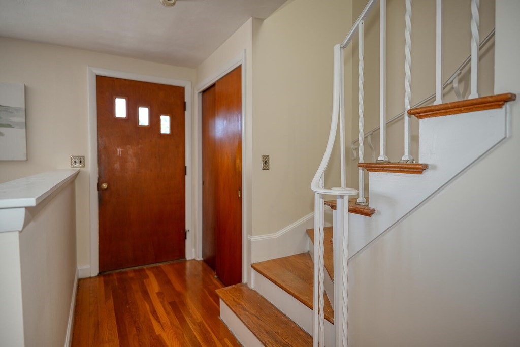 94 Cushing Road Malden, MA 02148 - Photo 12 of 28 Gallery Image 12