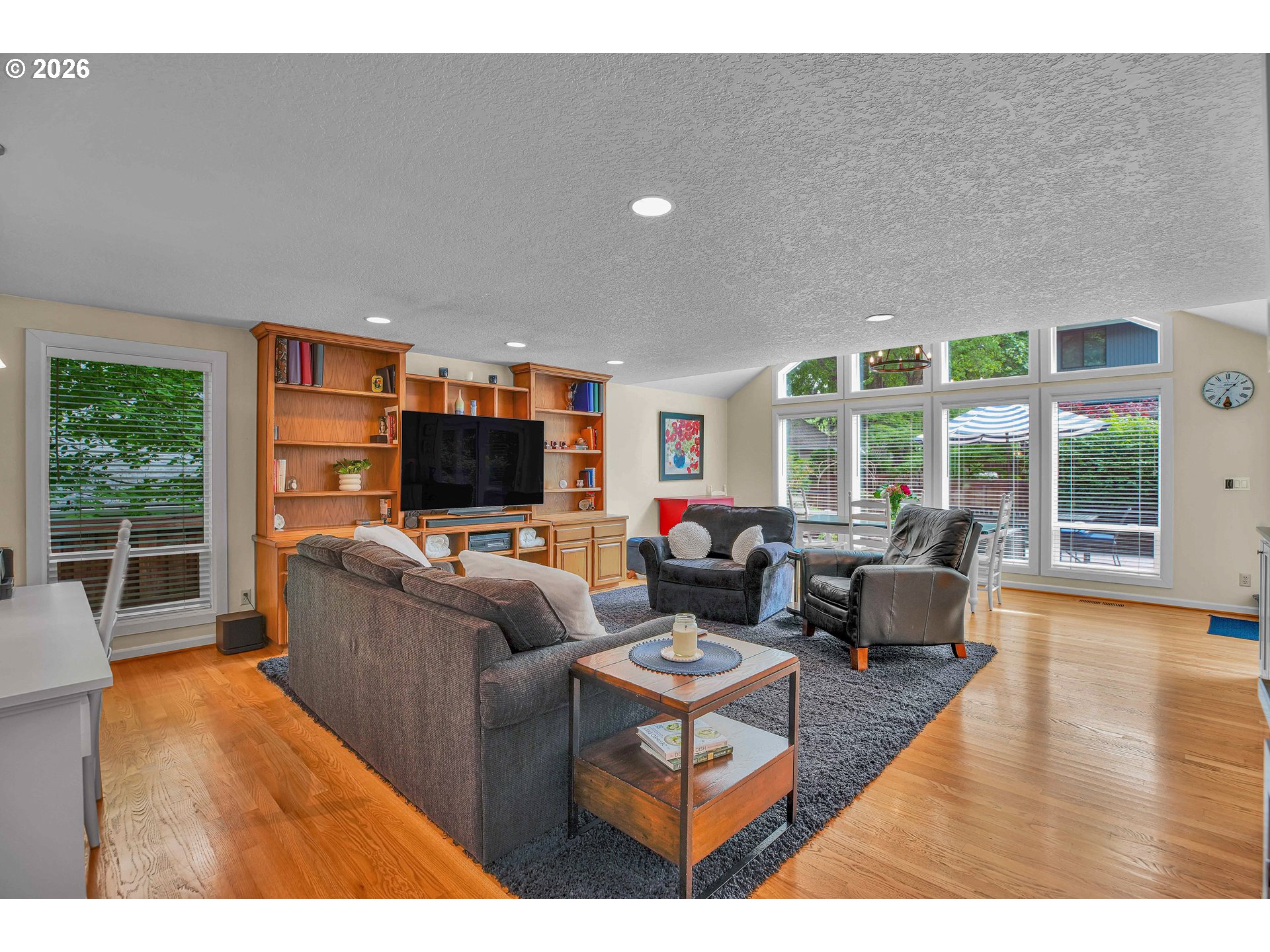 3842 Southwest Coronado Street Portland, OR 97219 - Photo 27 of 48