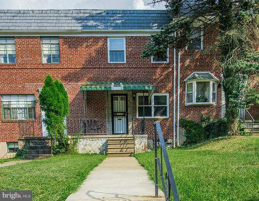 515 Random Road Baltimore, MD 21229 - Photo 2 of 12 Exterior (Front)