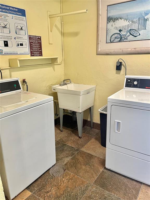 4550 Cove Circle, Unit 804 St. Petersburg, FL 33708 - Photo 24 of 25