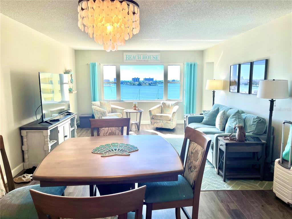 4550 Cove Circle, Unit 804 St. Petersburg, FL 33708 - Photo 10 of 25
