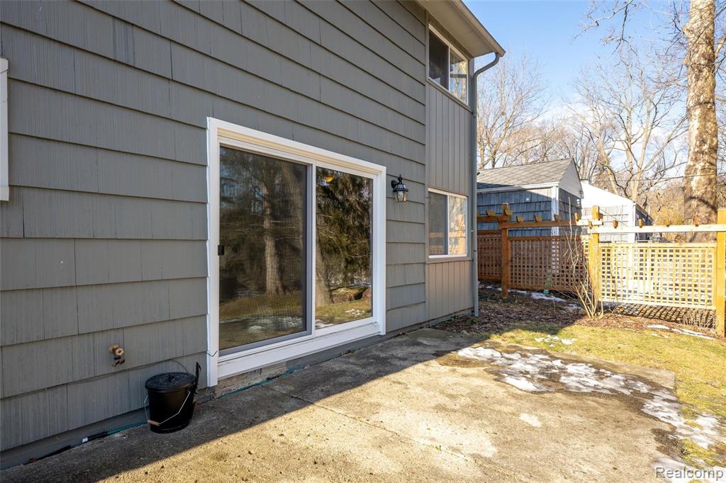 720 Sunset Road Ann Arbor, MI 48103 - Photo 31 of 36
