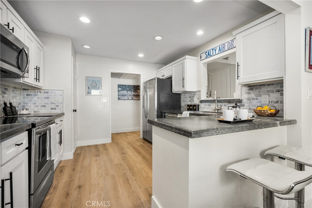 12400 Montecito Road, Unit 219 Seal Beach, CA 90740 - Photo 18 of 51