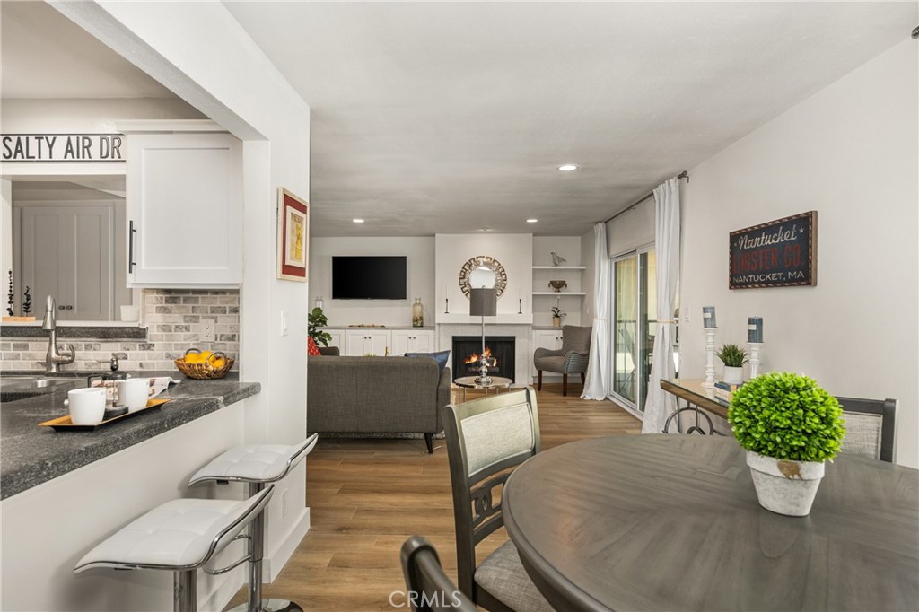 12400 Montecito Road, Unit 219 Seal Beach, CA 90740 - Photo 8 of 51