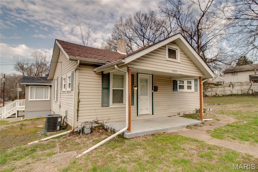 1000 Willard Avenue Alton, IL 62002 - Photo 3 of 7