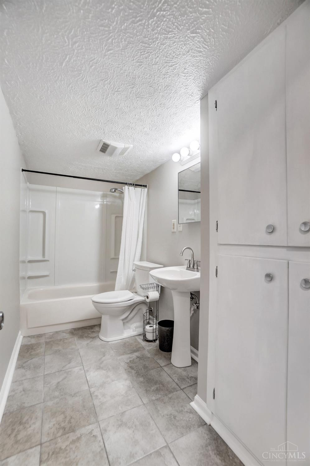 2654 Rochester Avenue Hamilton, OH 45011 - Photo 35 of 50 Gallery Image 35