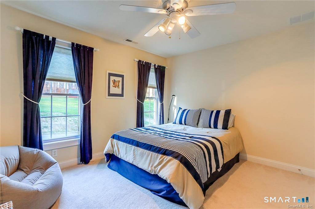 833 Millbrook Road Middletown, CT 06457 - Photo 12 of 15