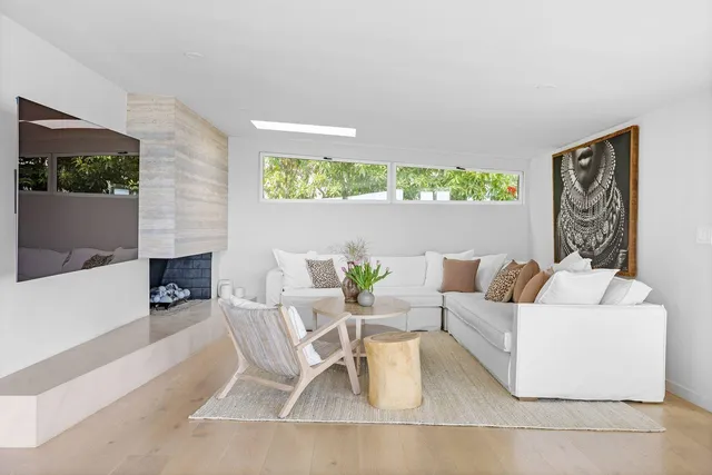 $14,800 | 17440 Revello Drive, Pacific Palisades, CA 90272