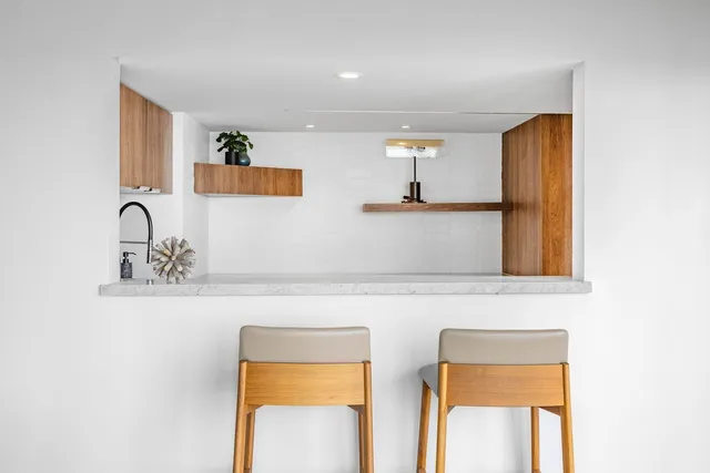 $14,800 | 17440 Revello Drive, Pacific Palisades, CA 90272