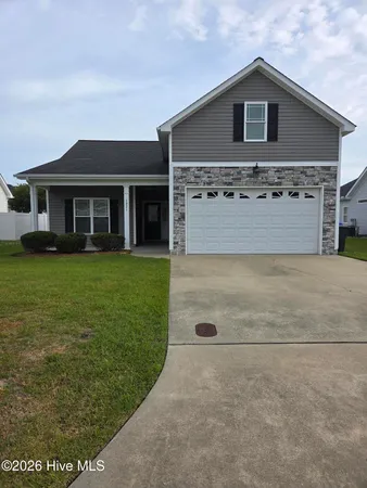 $2,200 | 1921 Chavis Court, Greenville, NC 27858