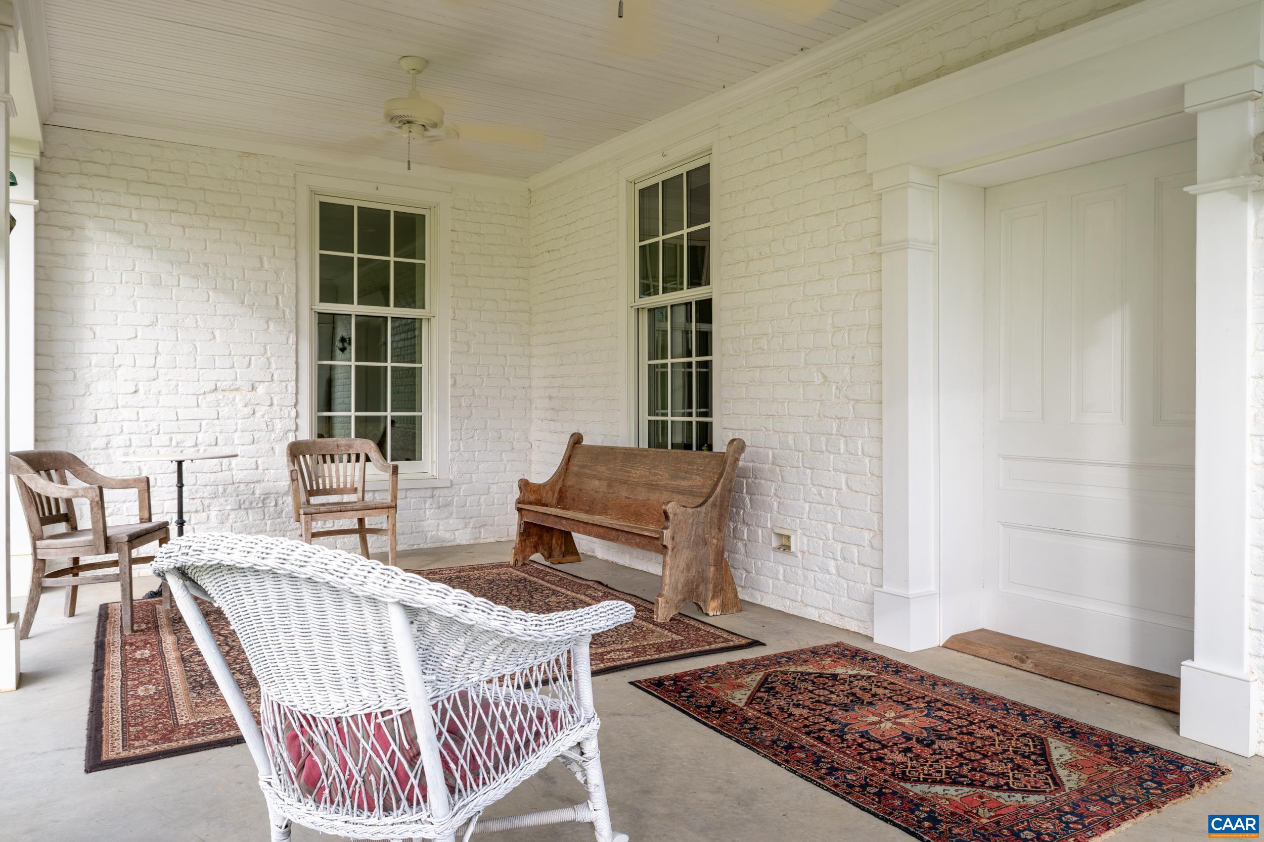 3276 Buckingham Springs Road Dillwyn, VA 23936 - Photo 5 of 47 a living room with furniture rug and window