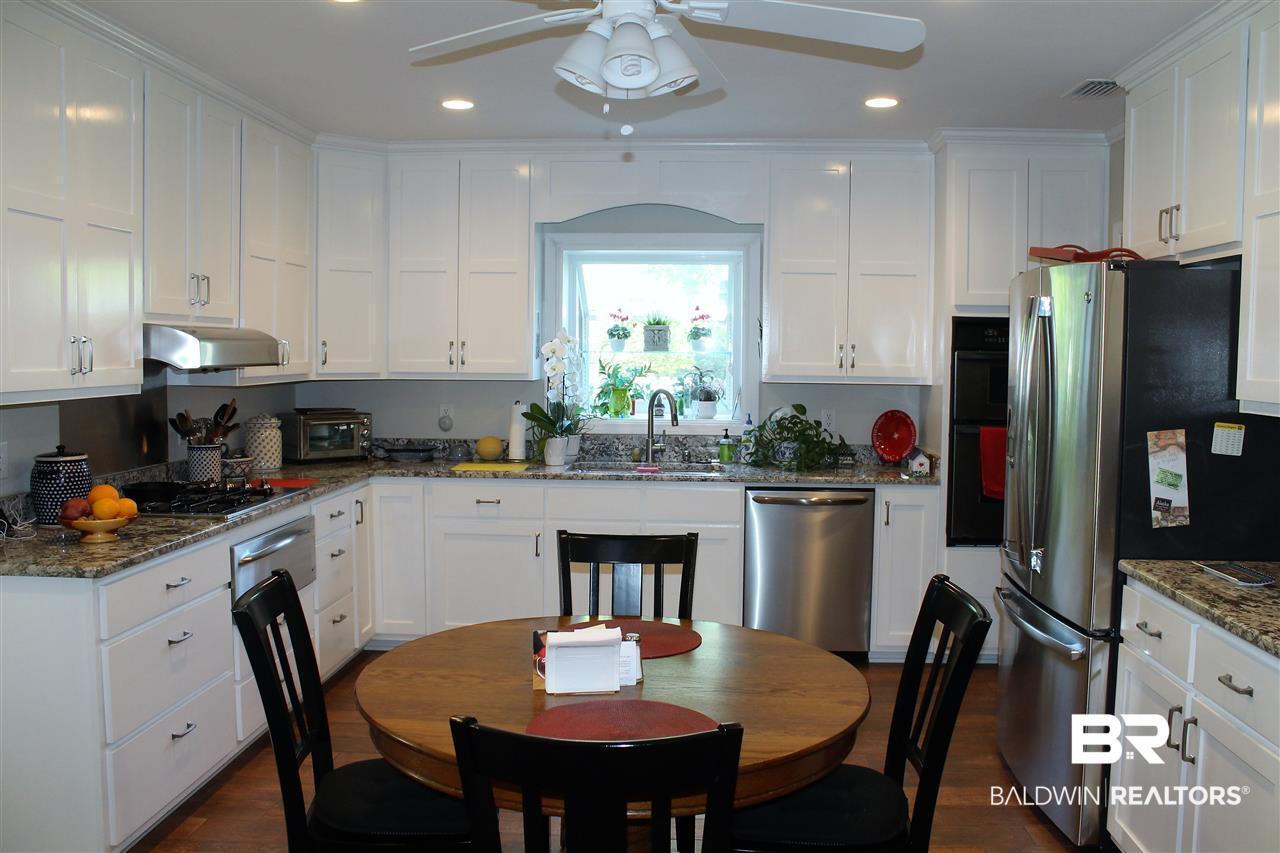 463 Pine Court Mobile, AL 36608 - Photo 3 of 15