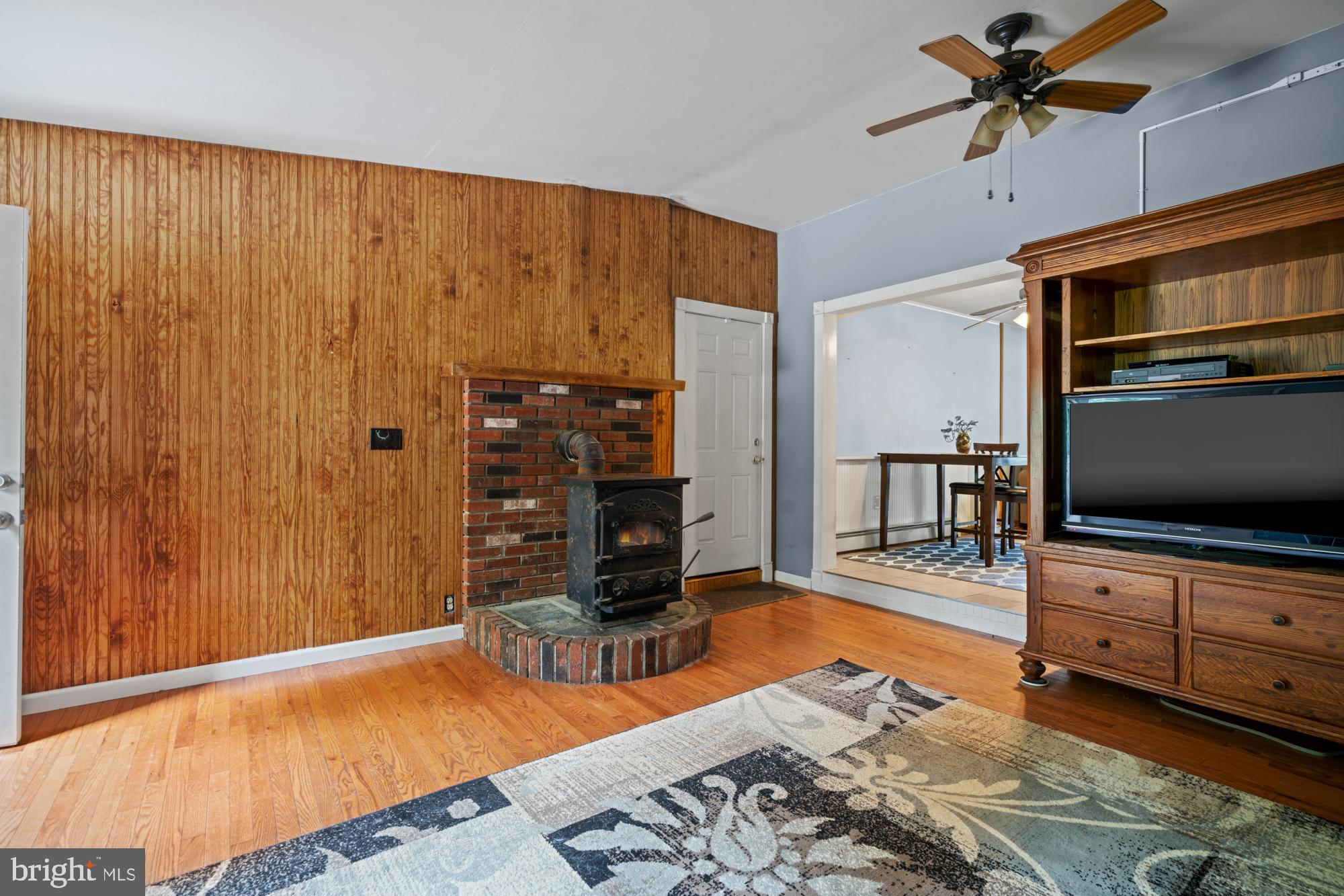 173 Bowsprit Road Manahawkin, NJ 08050 - Photo 14 of 24