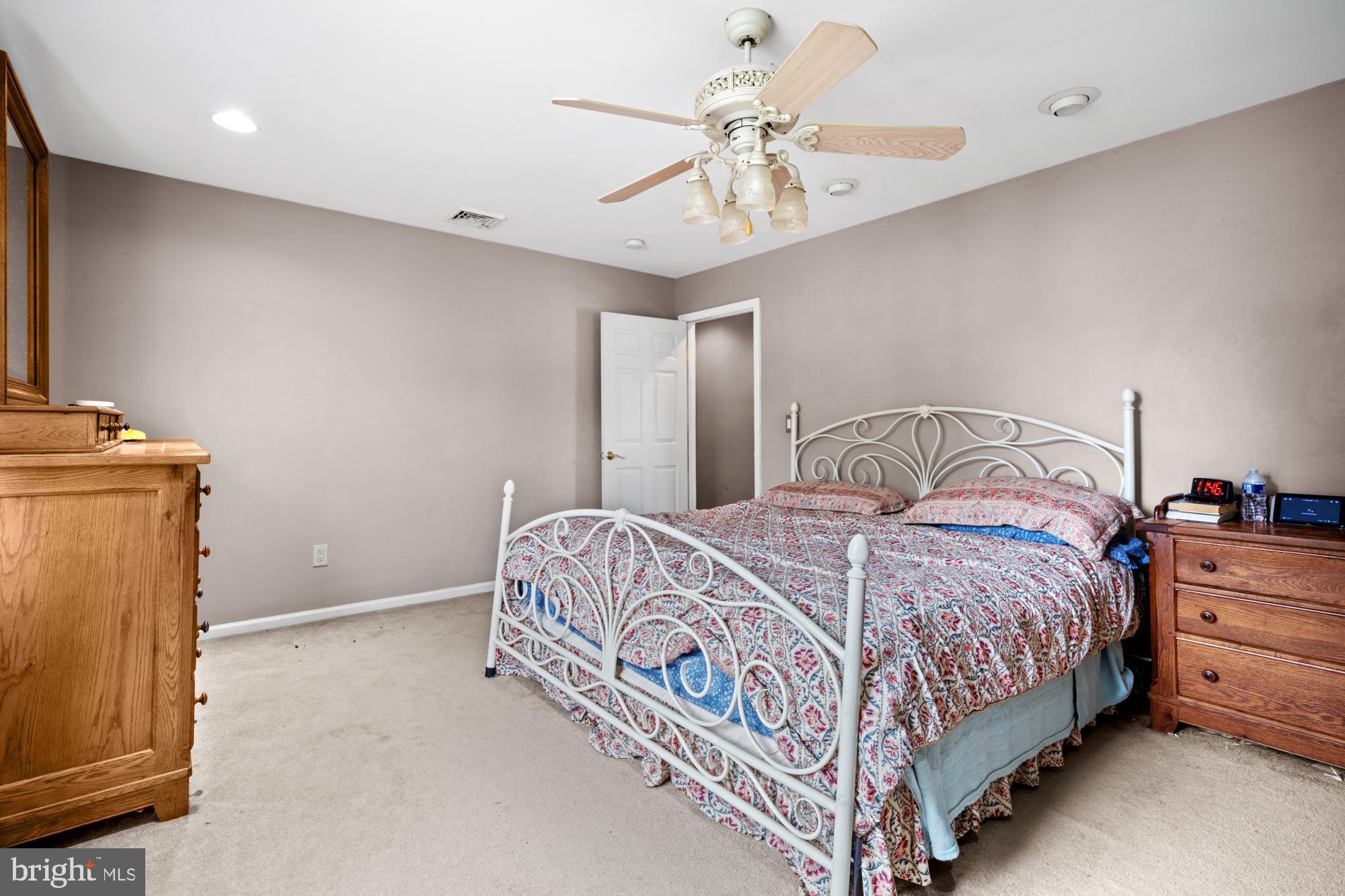 173 Bowsprit Road Manahawkin, NJ 08050 - Photo 22 of 24