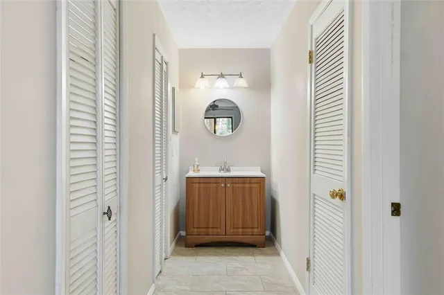 $199,900 | 509 River Mill Circle, Roswell, GA 30075