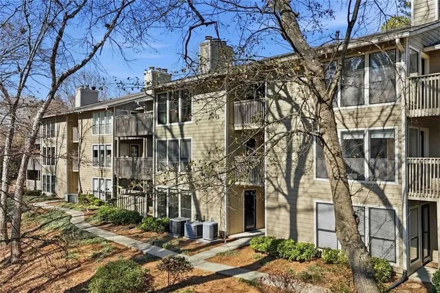 $199,900 | 509 River Mill Circle, Roswell, GA 30075