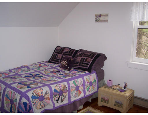 635 Bay Road Belchertown, MA 01007 - Photo 9 of 9 Gallery Image 9