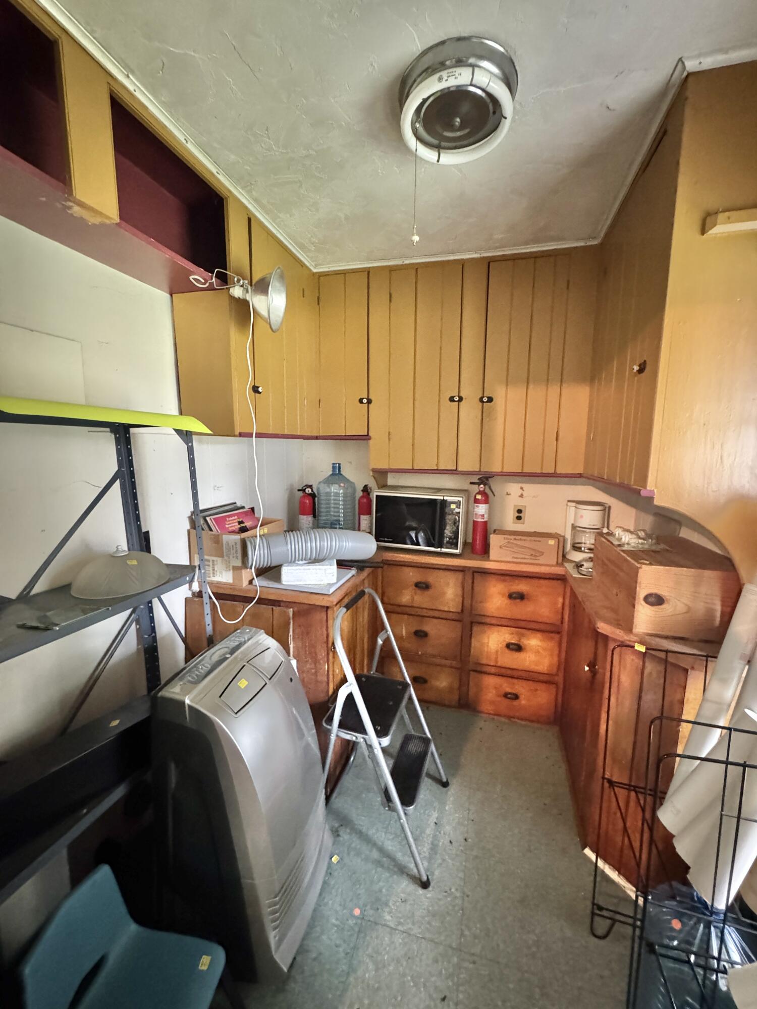 105 Main Street Bucksport, ME 04416 - Photo 26 of 32 20250701_181332793_iOS