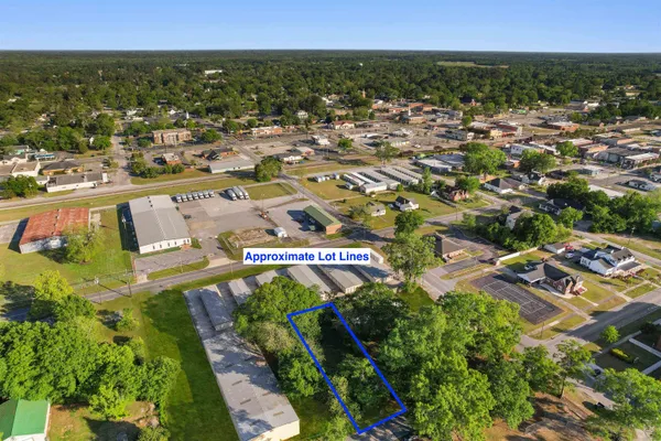 $11,900 | 406 Martin Luther King Jr Boulevard, Dillon, SC 29536