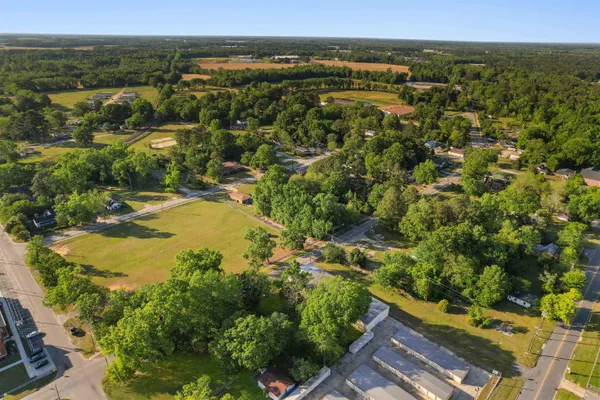 $11,900 | 406 Martin Luther King Jr Boulevard, Dillon, SC 29536