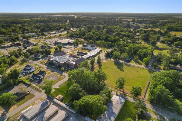 $11,900 | 406 Martin Luther King Jr Boulevard, Dillon, SC 29536