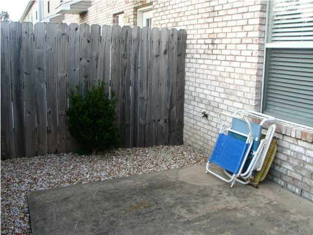 494 Keystone Road, Unit 494 Mary Esther, FL 32569 - Photo 4 of 6