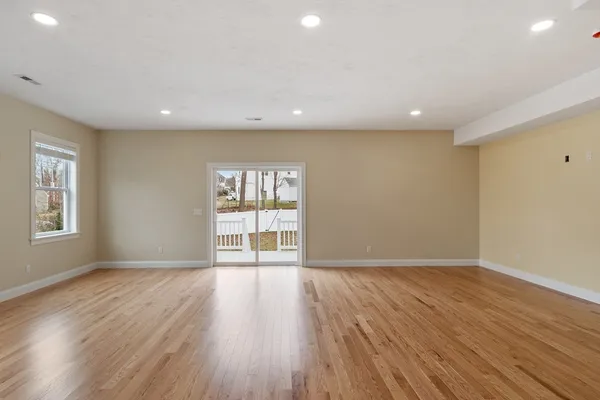 $729,900 | 23 Leslie Road, Worcester, MA 01605