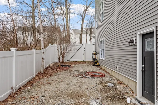 $729,900 | 23 Leslie Road, Worcester, MA 01605