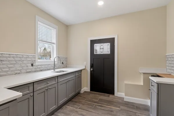 $729,900 | 23 Leslie Road, Worcester, MA 01605