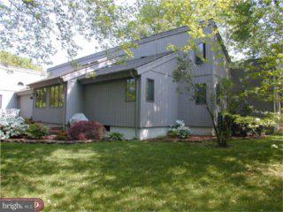 270 Friendship Road Monmouth Junction, NJ 08852 - Photo 3 of 6 Gallery Image 3
