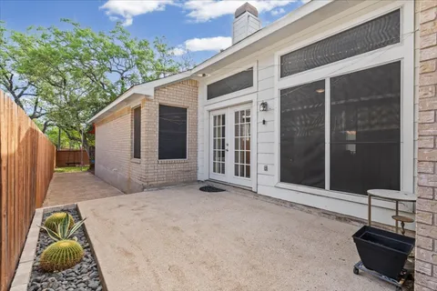 $595,000 | 5948 Lomita Verde Circle, Austin, TX 78749