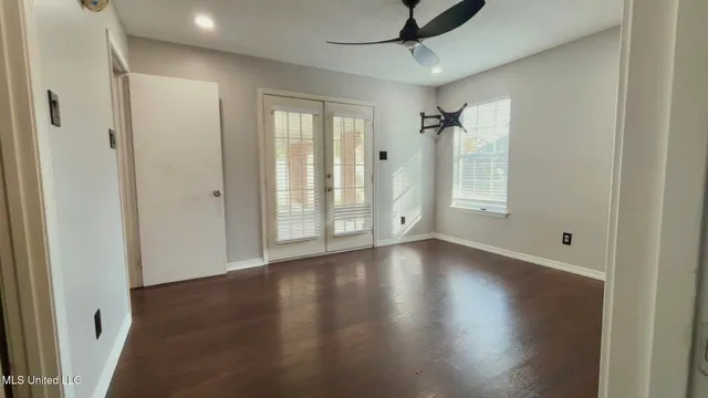 $1,950 | 979 Bluff Ridge, Biloxi, MS 39532