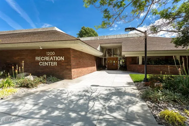 a view of a sign board