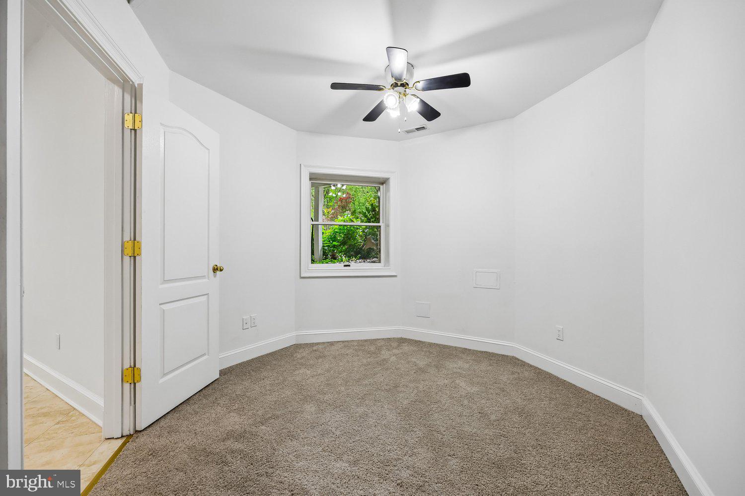 13120 Esworthy Road Potomac, MD 20854 - Photo 65 of 80 Additional Bedroom/Bonus room