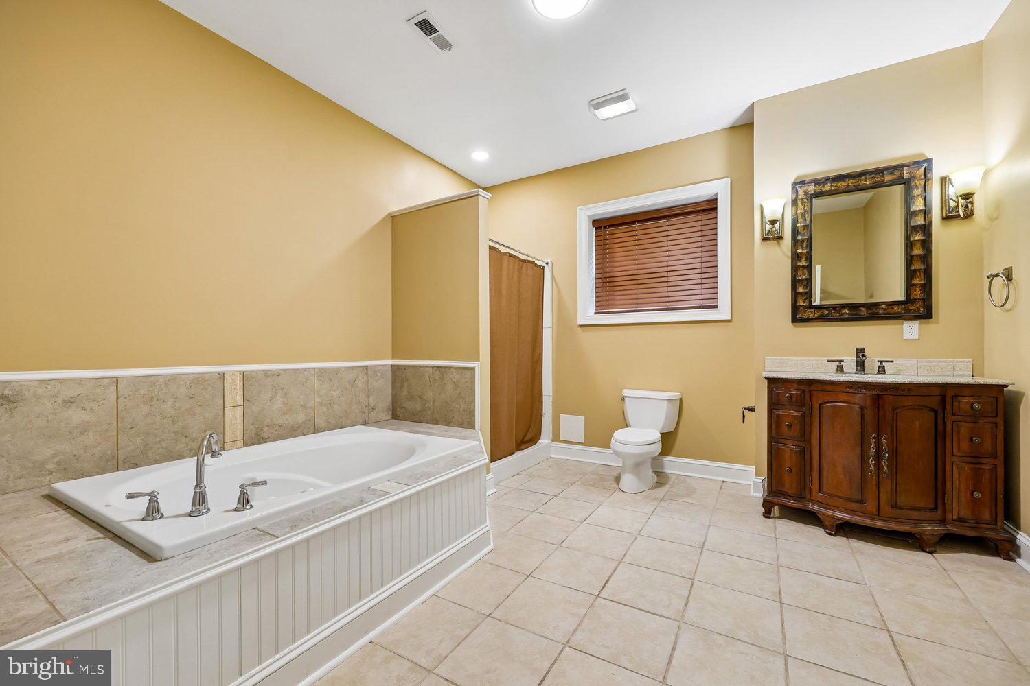 13120 Esworthy Road Potomac, MD 20854 - Photo 66 of 80 In Law Full Bathroom w/Soaking Tub