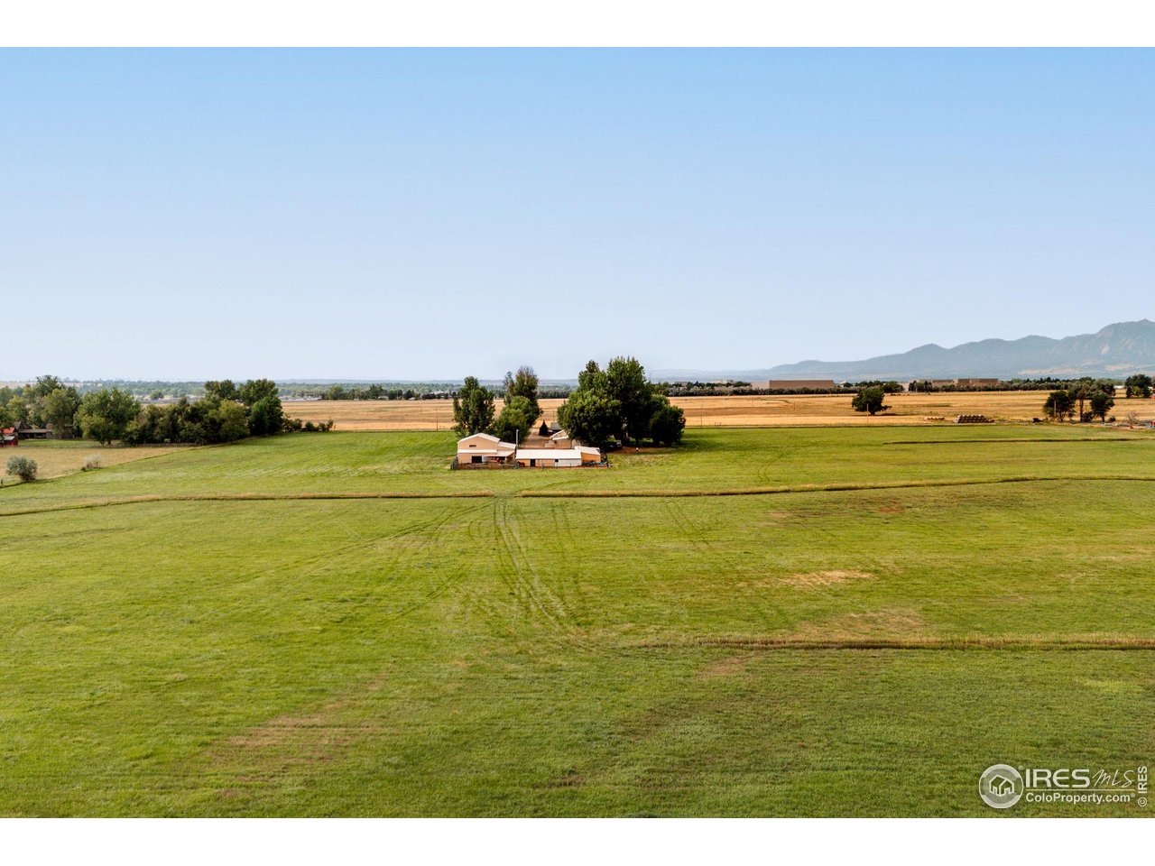 6789 Niwot Road Longmont, CO 80503 - Photo 11 of 28 a view of an ocean view