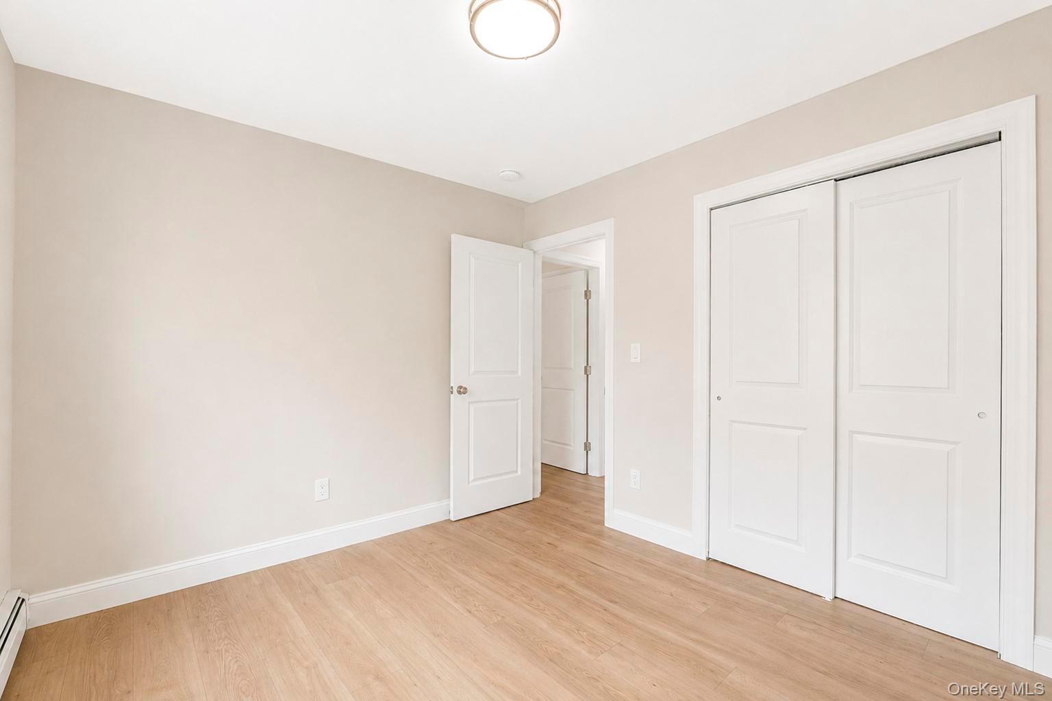 11 Bates Lane Ridge, NY 11961 - Photo 28 of 38 Gallery Image 28
