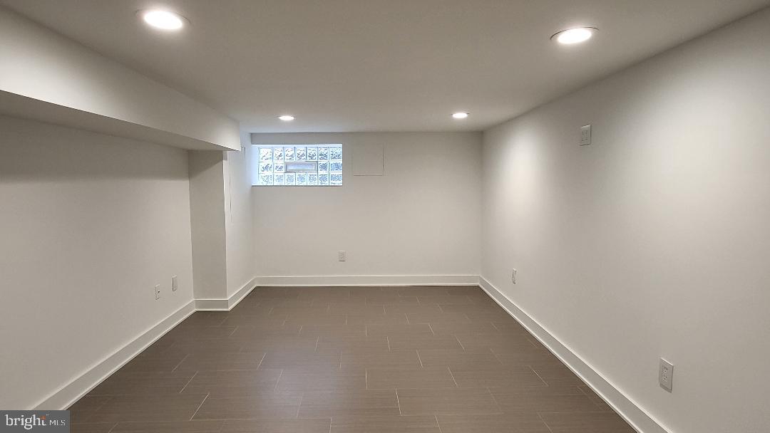 1237 South 27th Street Philadelphia, PA 19146 - Photo 29 of 33