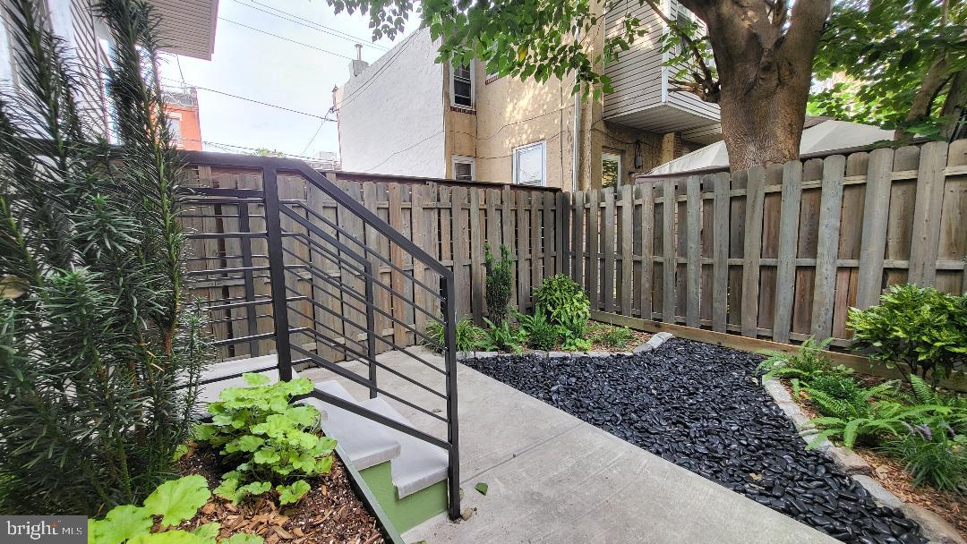 1237 South 27th Street Philadelphia, PA 19146 - Photo 32 of 33